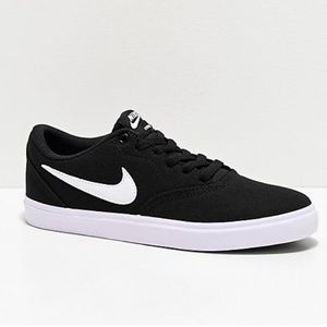 Nike SB Solarsoft Skater Sneakers